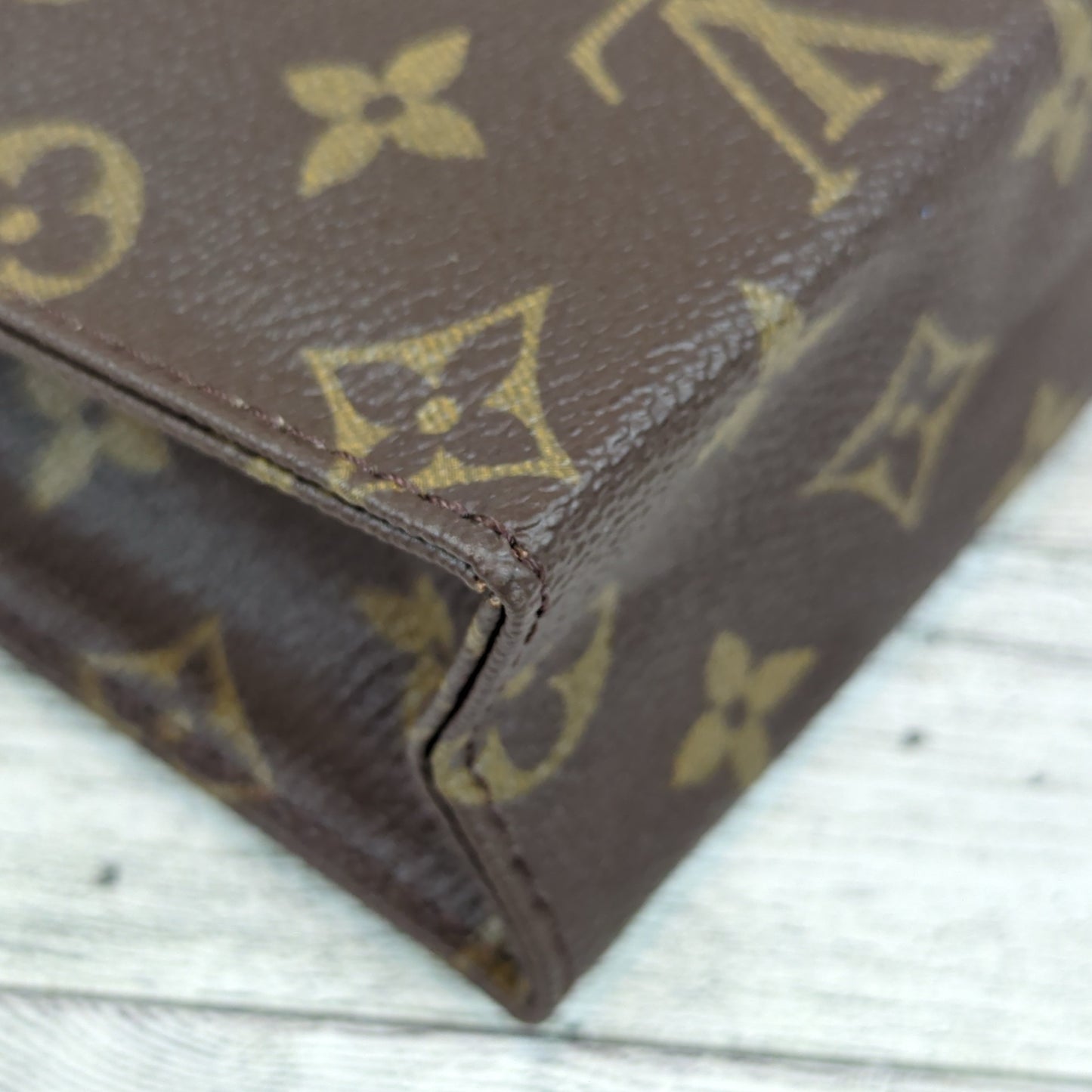 Louis Vuitton Toiletry 26 Monogram