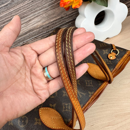 Louis Vuitton Neverfull PM Monogram