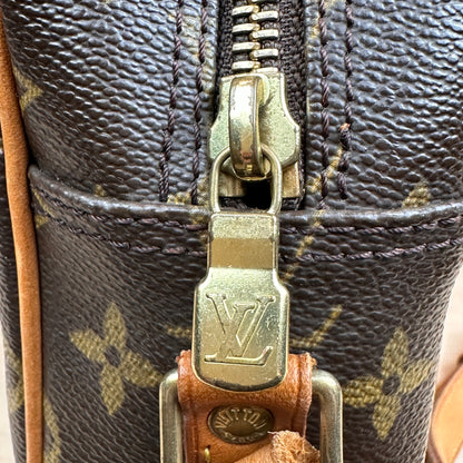 Louis Vuitton Monogram Trocadero 27 Crossbody Bag