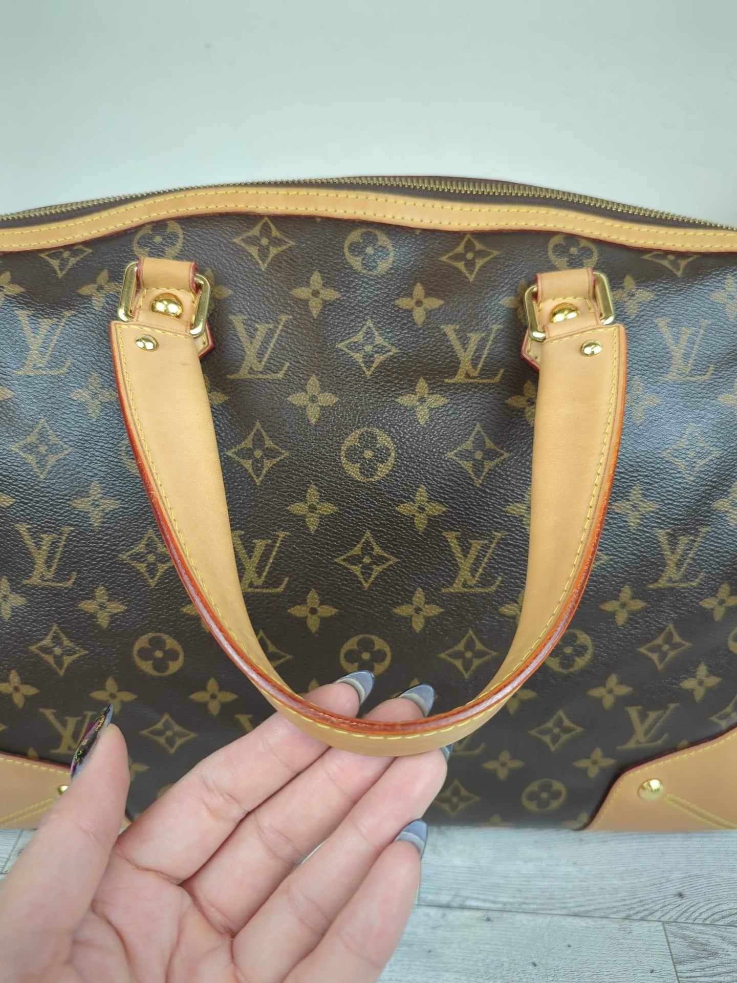 Louis Vuitton Retiro GM 2 Way Bag