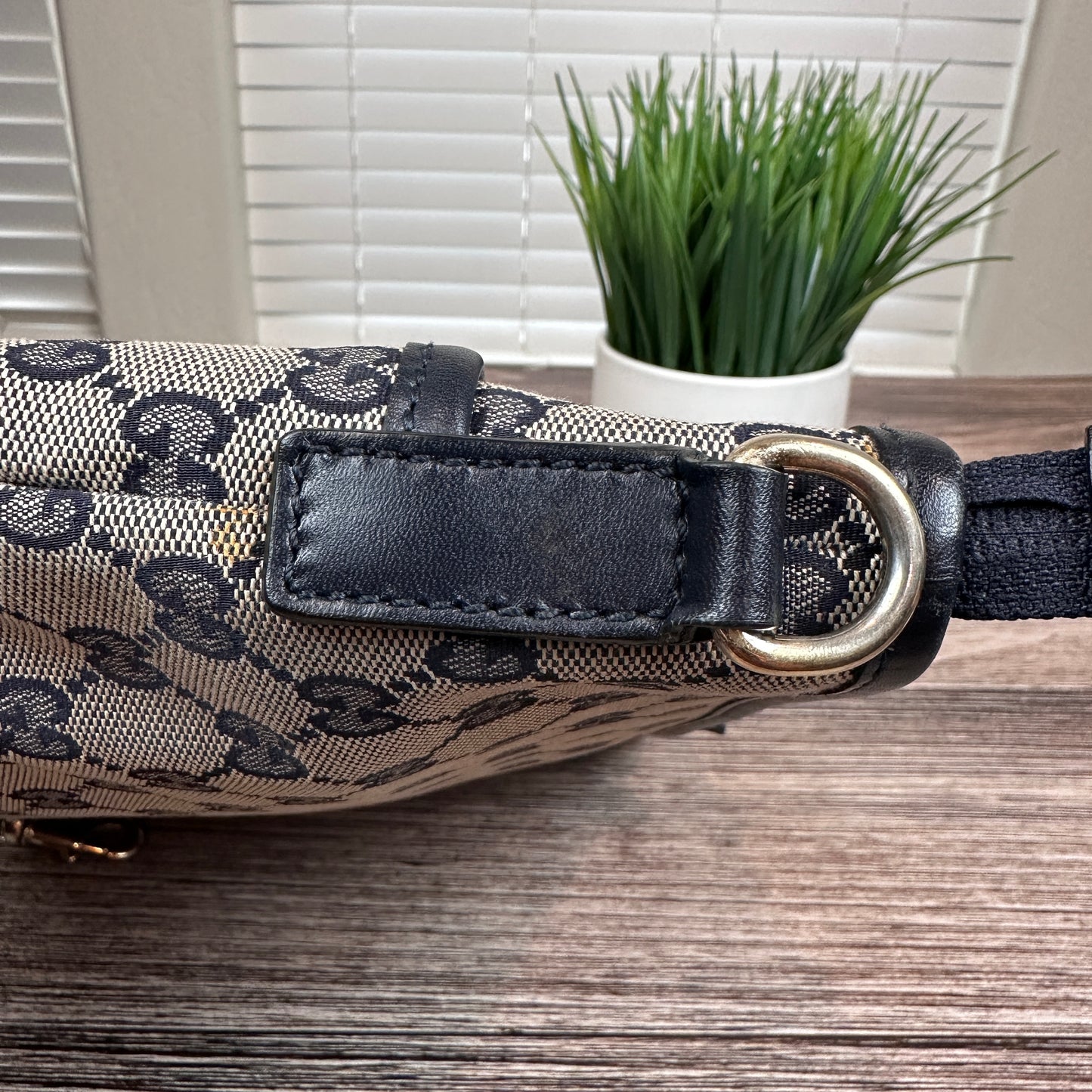 Gucci Web Flat Messenger Bag Navy