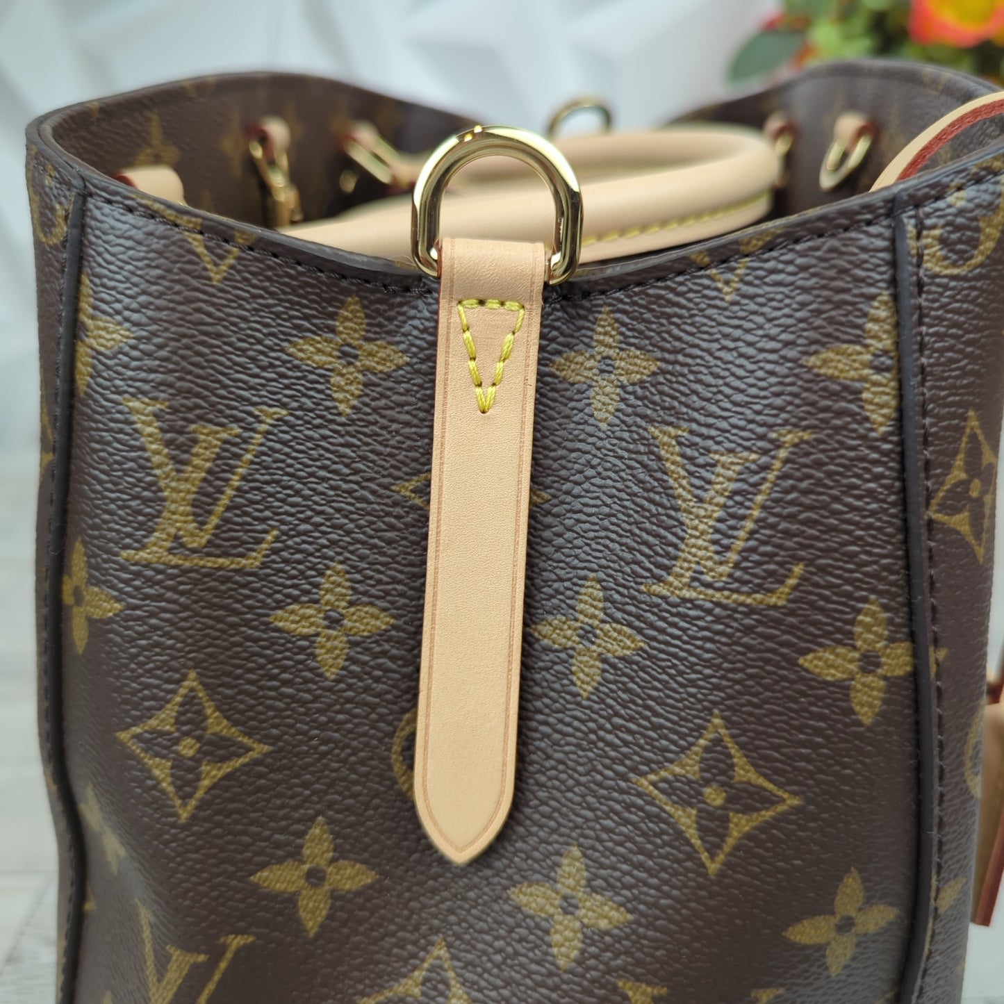 Louis Vuitton Montaigne MM Monogram