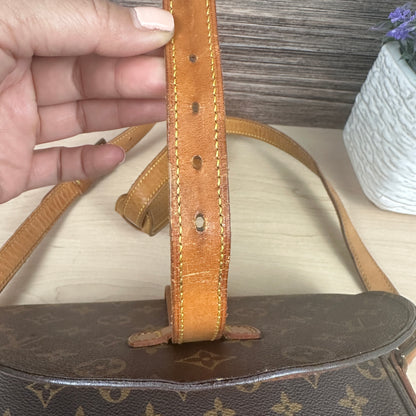 Louis Vuitton Chantilly GM Crossbody Bag