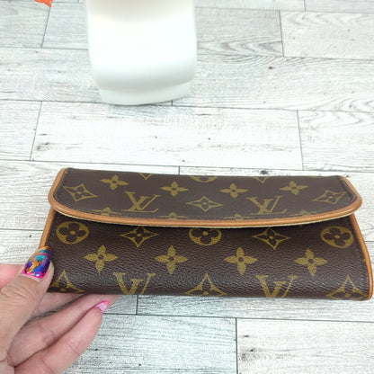 Louis Vuitton Monogram Canvas Pochette Twin PM