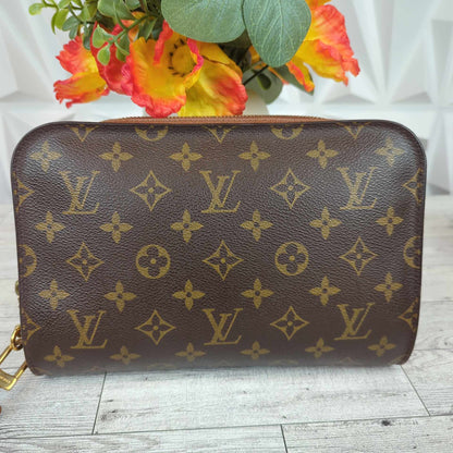 Louis Vuitton Orsay Clutch