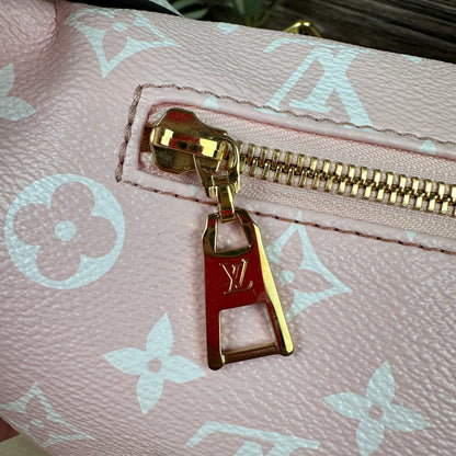 Louis Vuitton Monogram Giant Bumbag Rouge