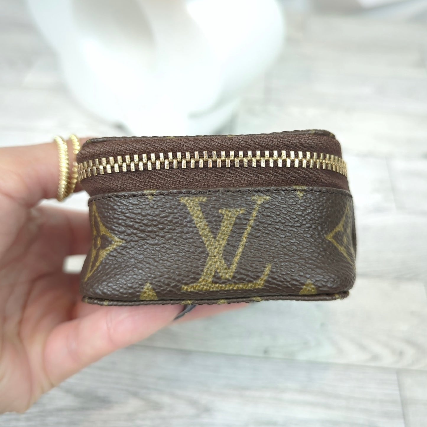 Louis Vuitton Monogram Poche Monte Carlo Jewelry Case