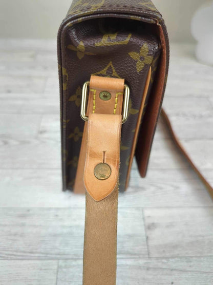 Louis Vuitton Cartouchiere GM