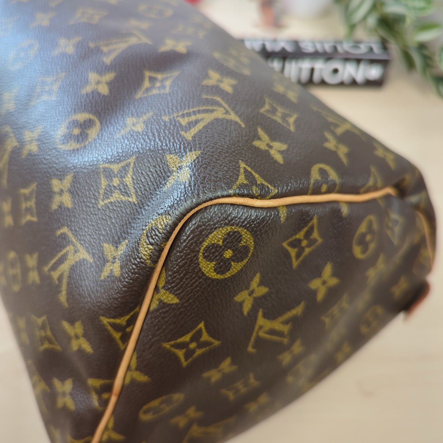 Louis Vuitton Speedy 40 Monogram