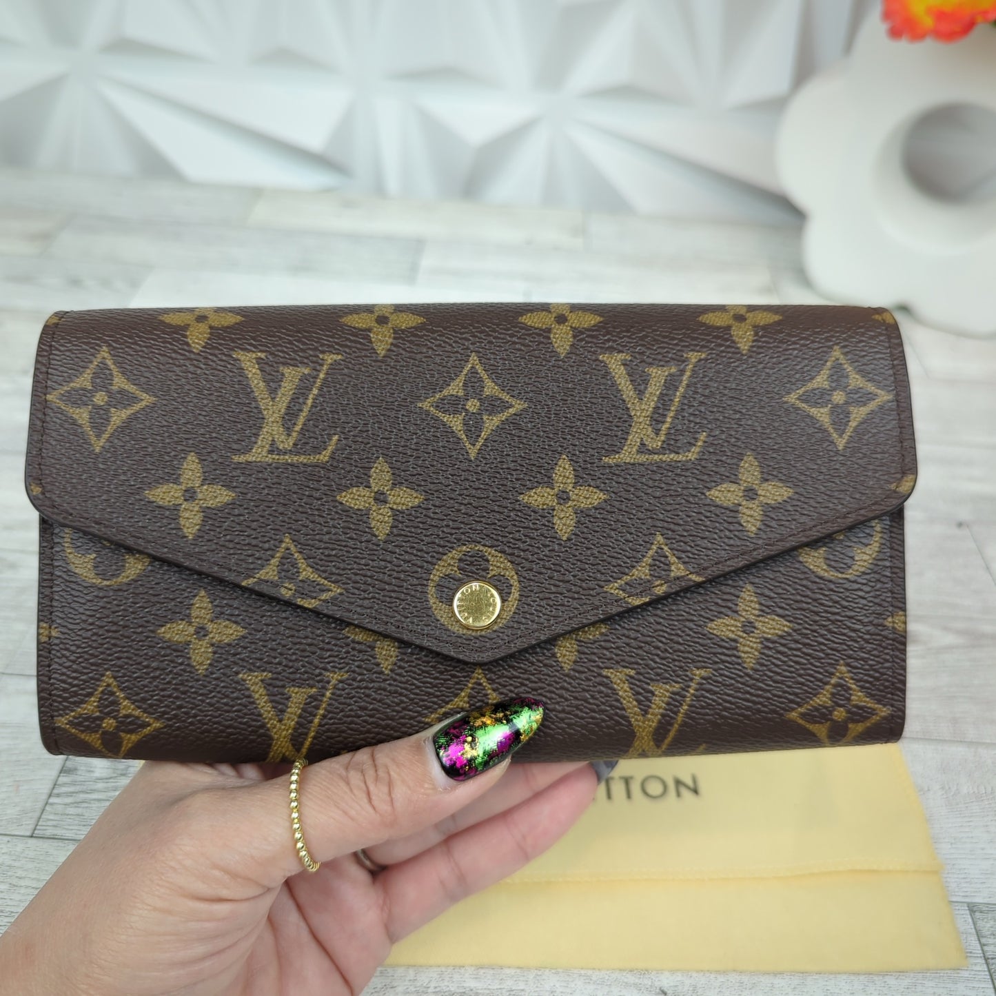 Louis Vuitton Monogram Sarah Wallet w/Crossbody WOC Kit