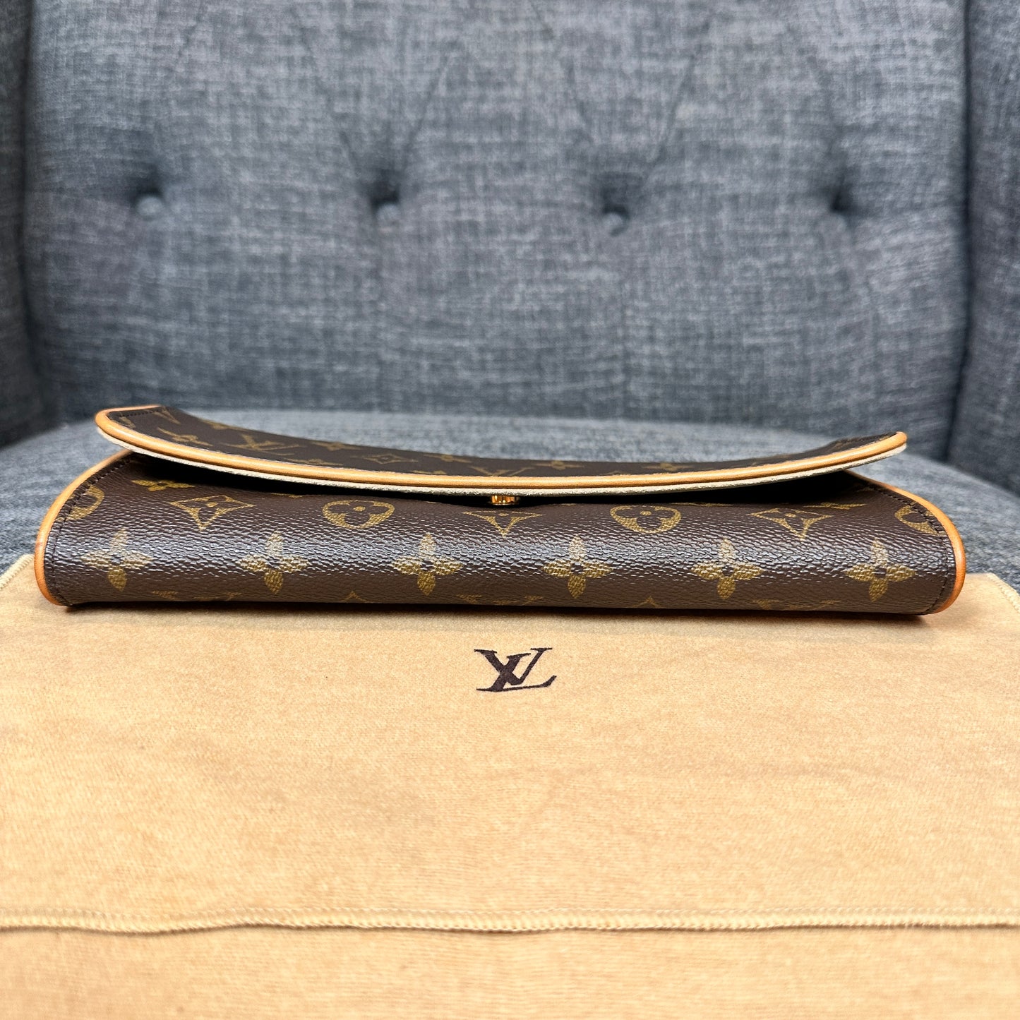 Louis Vuitton Twin Pochette GM