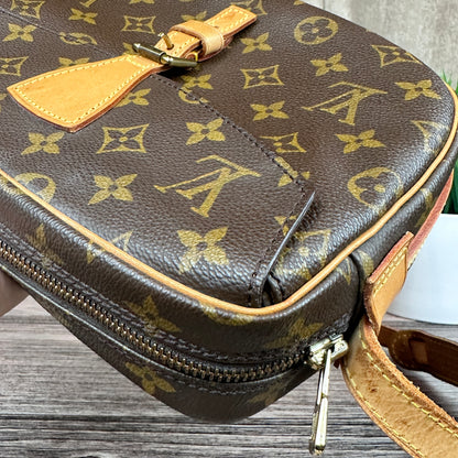 Louis Vuitton Jeune Fille MM