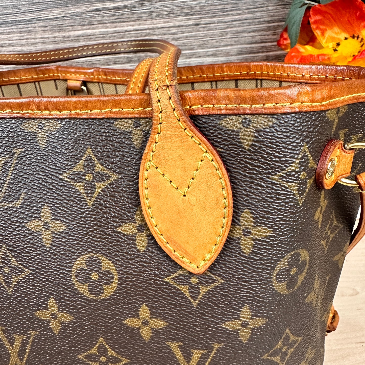 Louis Vuitton Neverfull PM Monogram