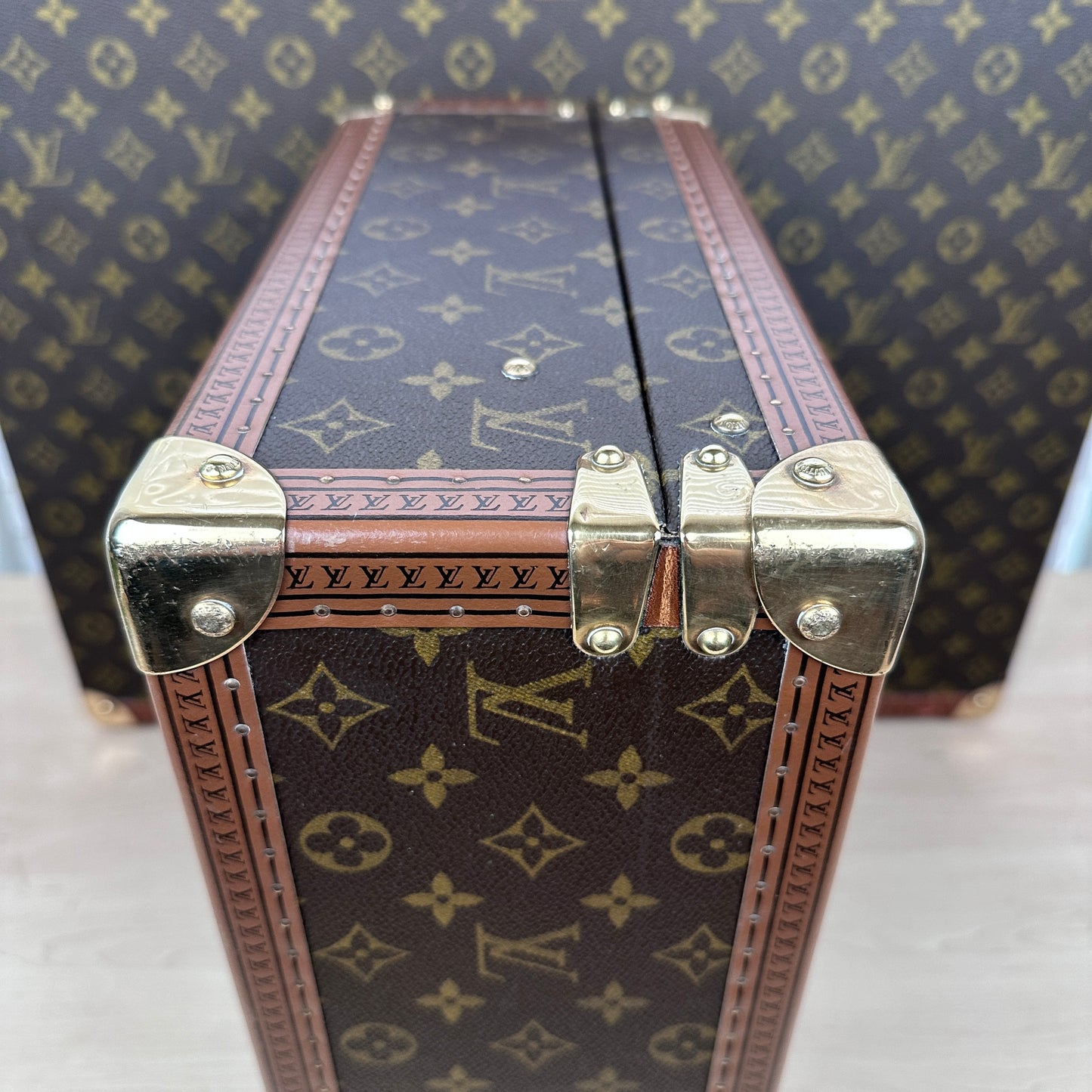 Louis Vuitton Alzer 40 Hard Side Trunk