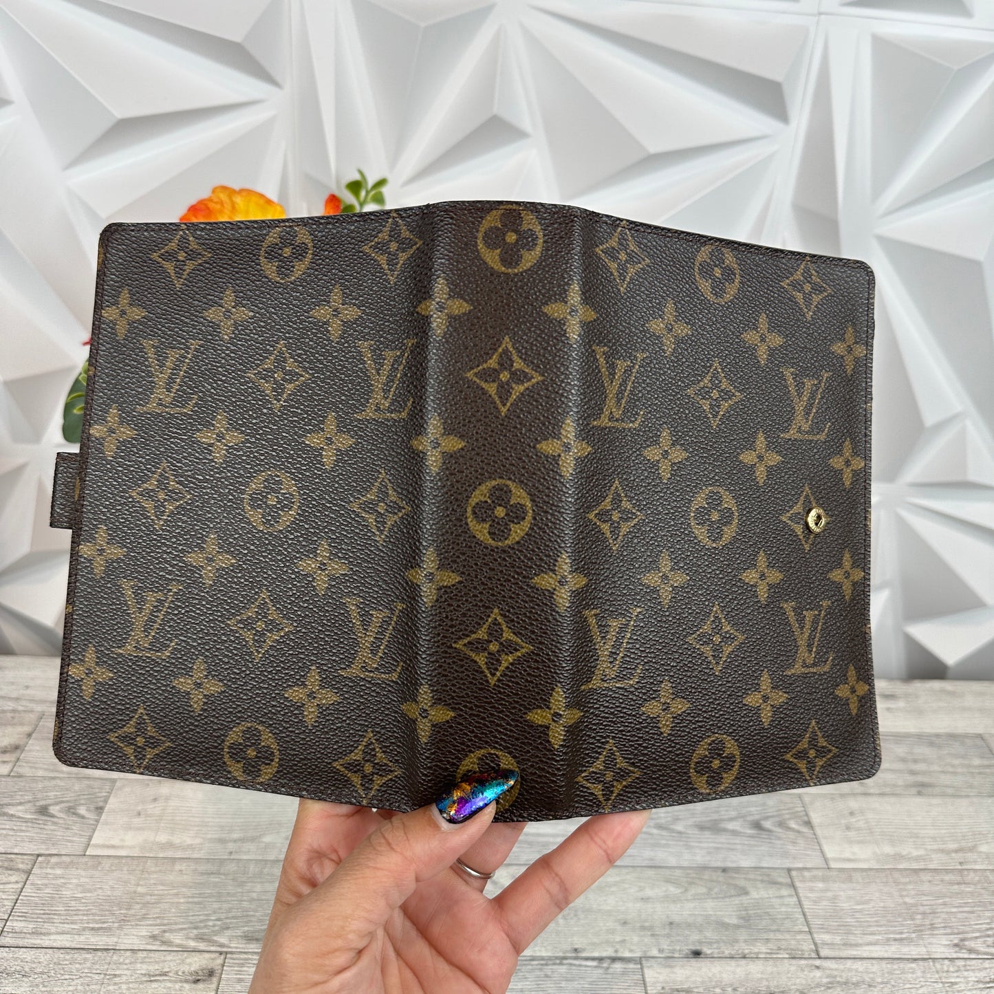 Louis Vuitton Agenda MM Monogram Canvas