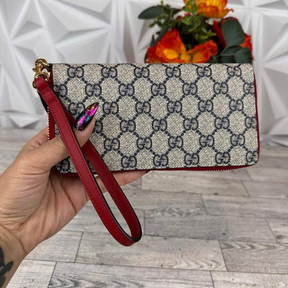 Gucci GG Supreme Monogram Wristlet Wallet Navy Blue/Red