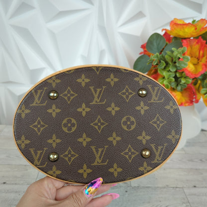 Louis Vuitton Petite Bucket PM