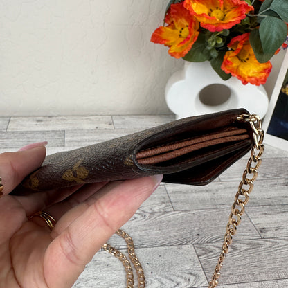 Louis Vuitton Vintage Monogram Sarah Wallet