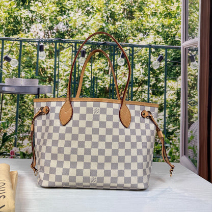 Louis Vuitton Azur Neverfull PM