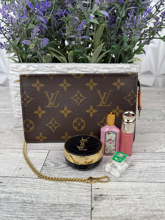 Louis Vuitton Bucket Pochette Monogram