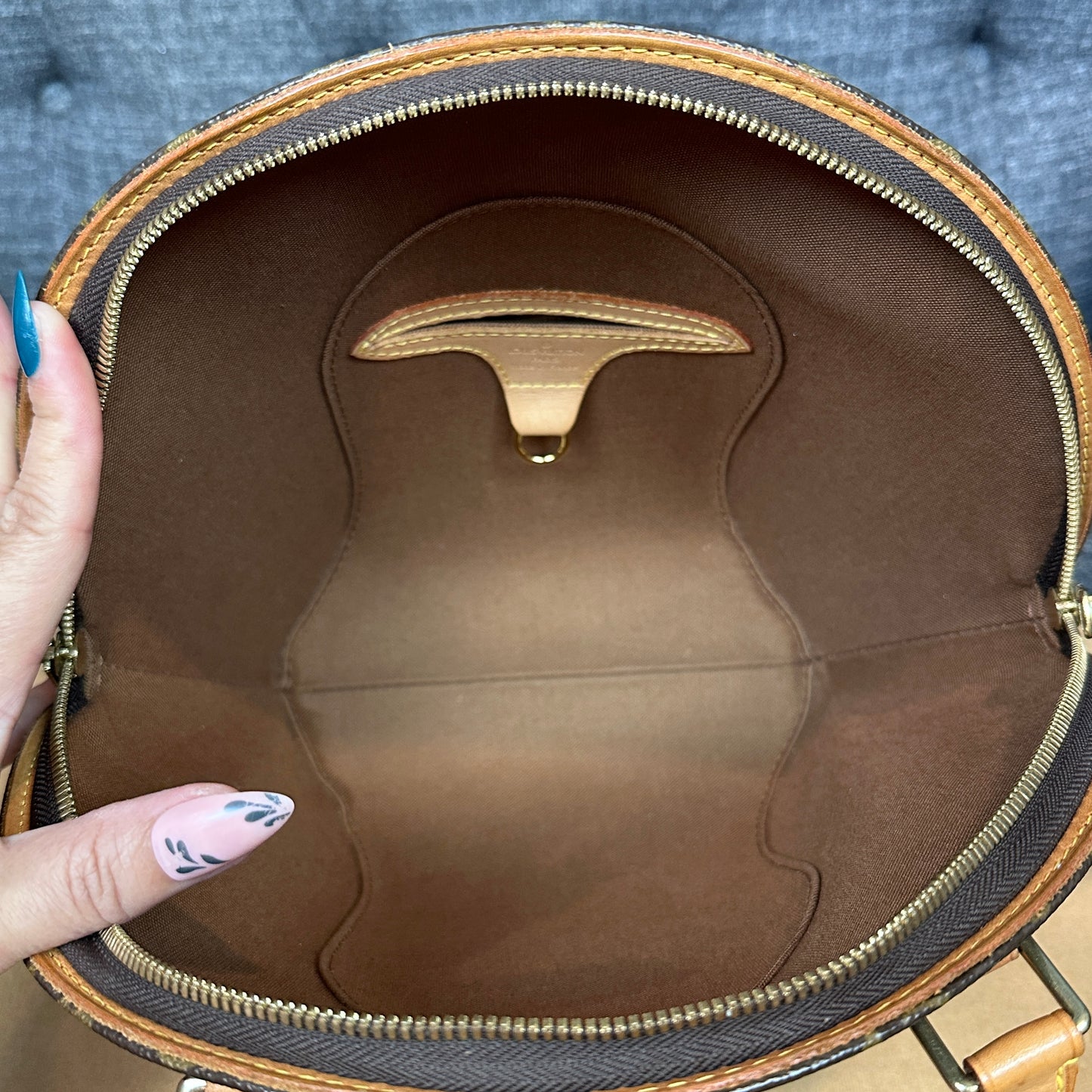 Louis Vuitton Ellipse PM Monogram