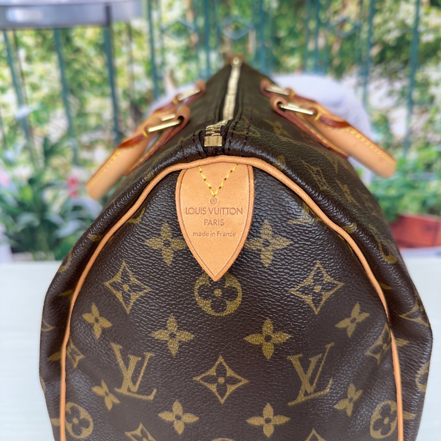 Louis Vuitton Monogram Speedy 35