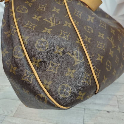 Louis Vuitton Monogram Galliera PM