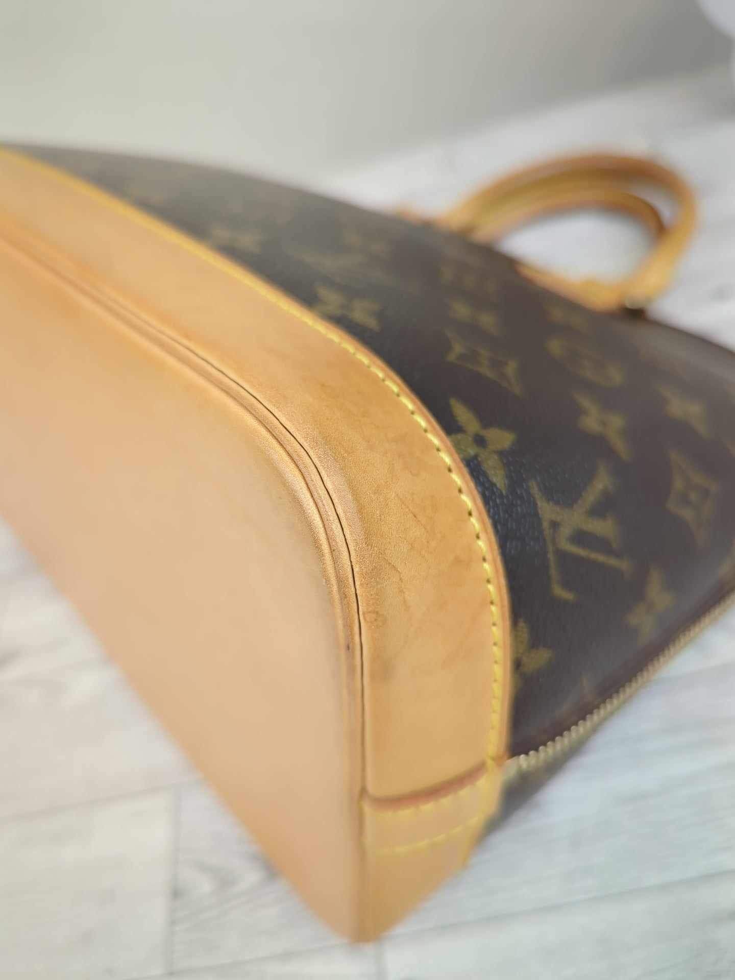 Louis Vuitton Monogram Alma PM