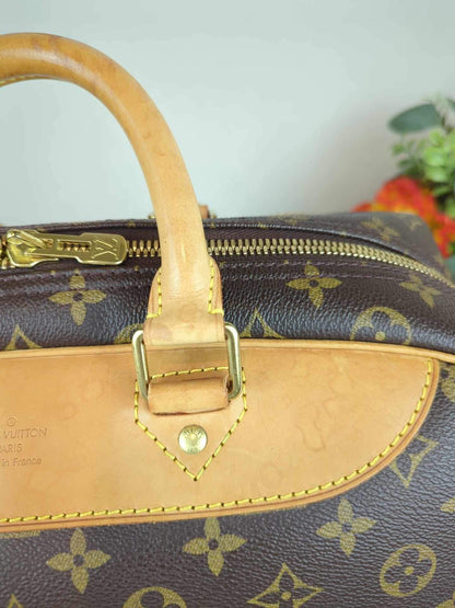 Louis Vuitton Monogram Canvas Evasion Travel Bag