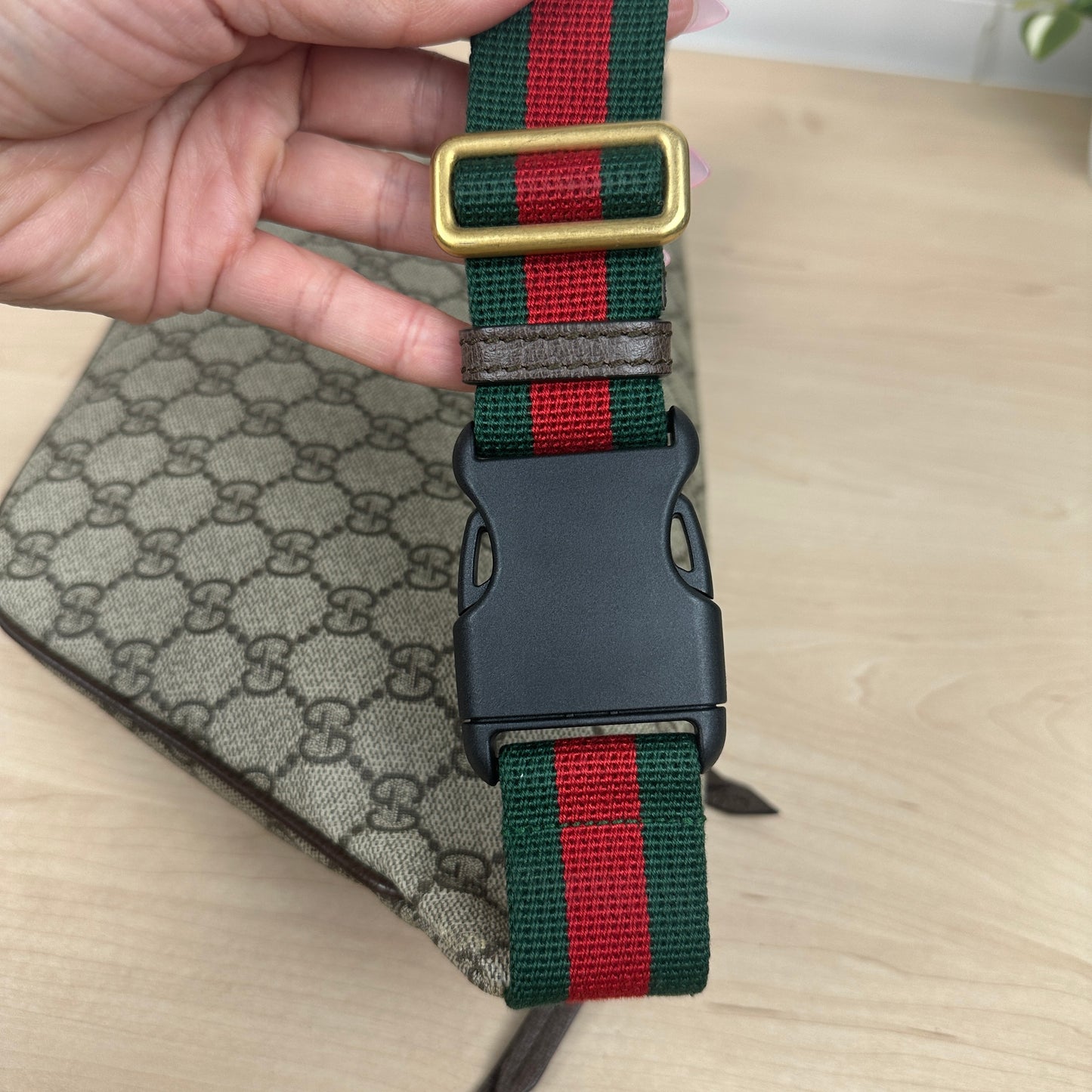 Gucci Courrier GG Supreme Canvas Belt Waist Bum Bag