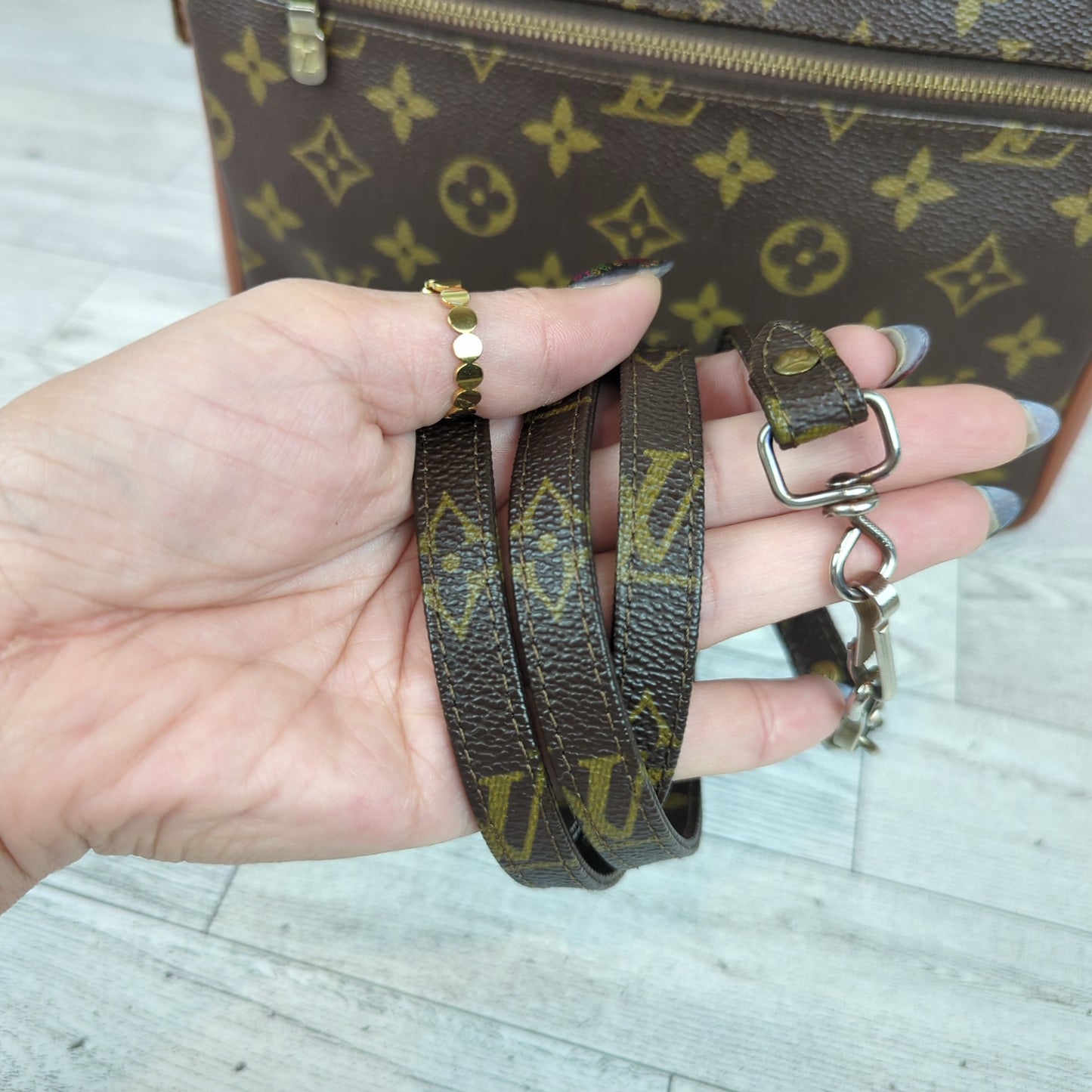 Louis Vuitton Vintage Sac Bandouliere Shoulder Bag