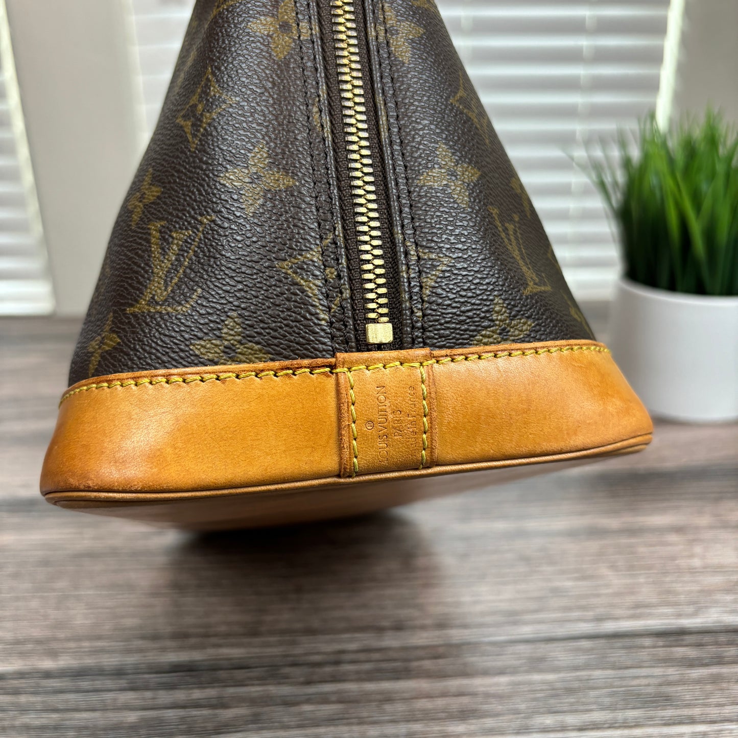 Louis Vuitton Alma PM Monogram