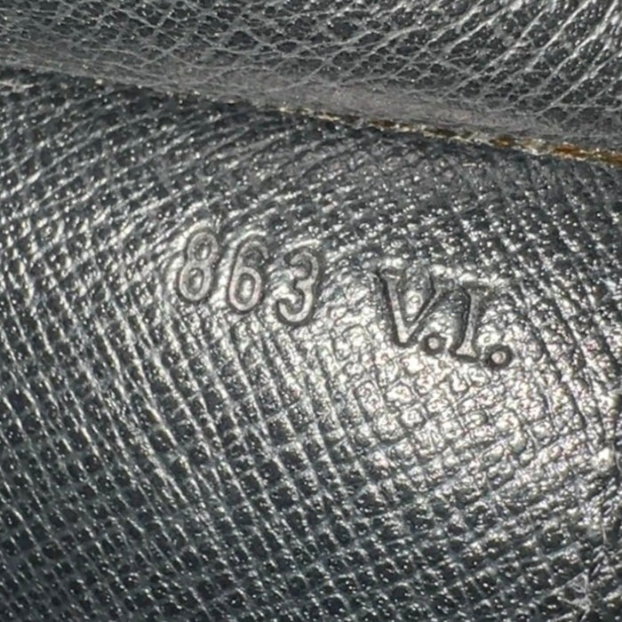 Louis Vuitton Toledo Blue Epi Leather Montaigne Clutch