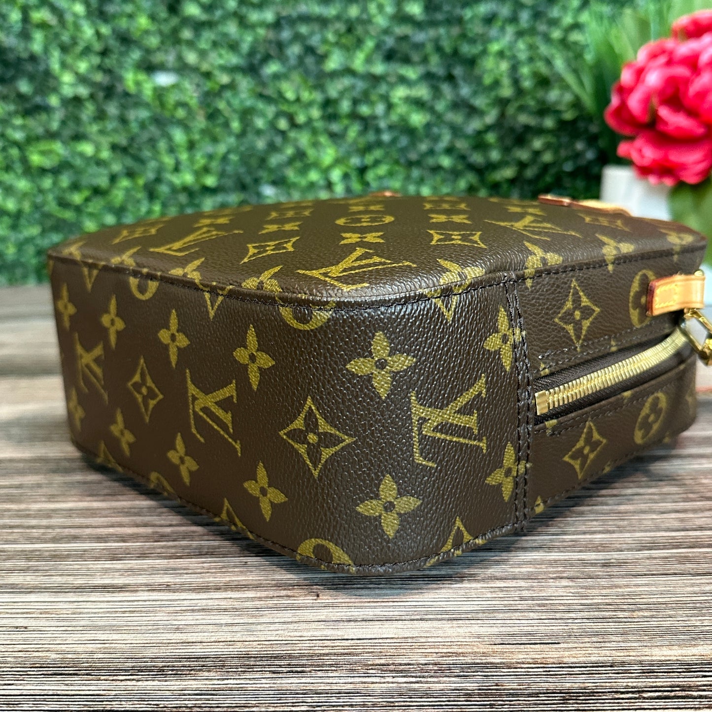 Louis Vuitton Spontini