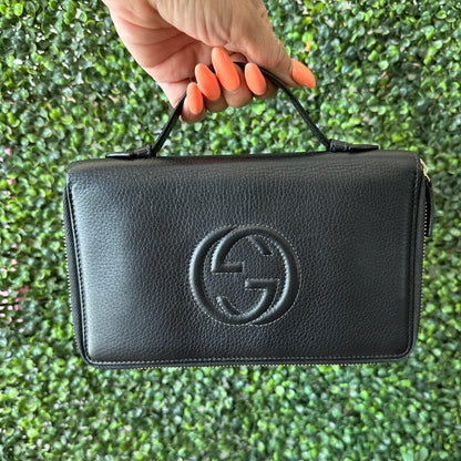 GUCCI Black Pebbled Calfskin Soho Travel Document Case