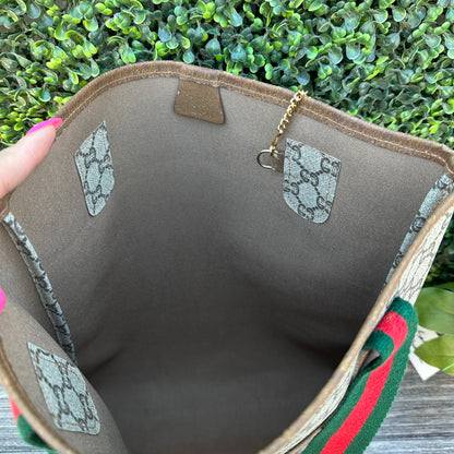 Gucci Plus Vintage Tote With Pouch