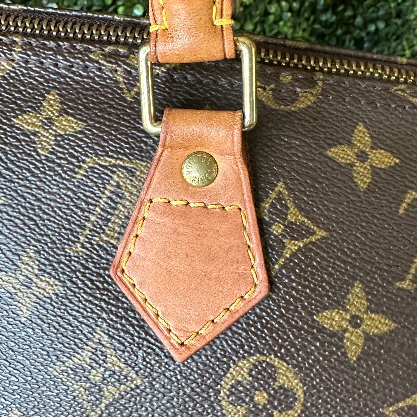 LOUIS VUITTON Speedy 30 Monogram Canvas