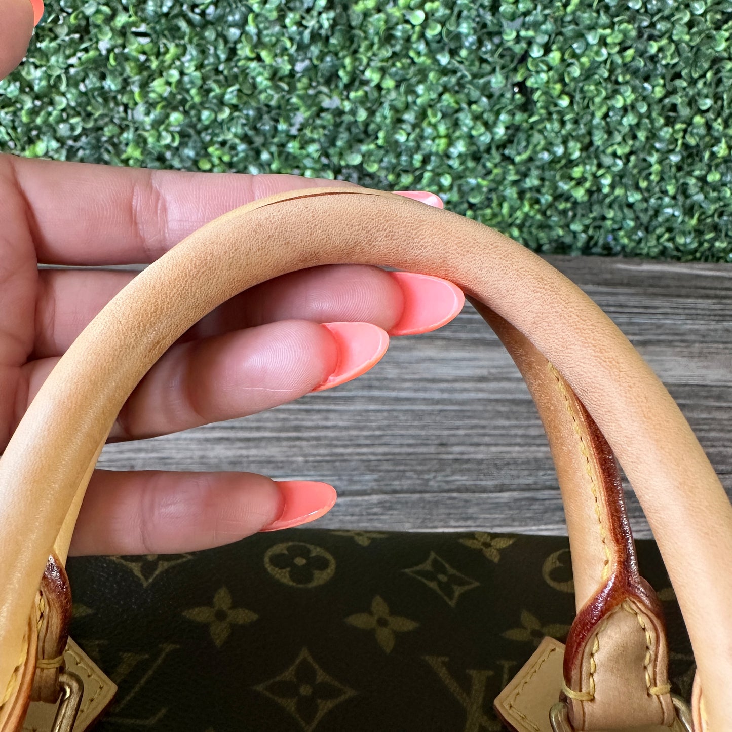 LOUIS VUITTON MONOGRAM CANVAS SPEEDY 30