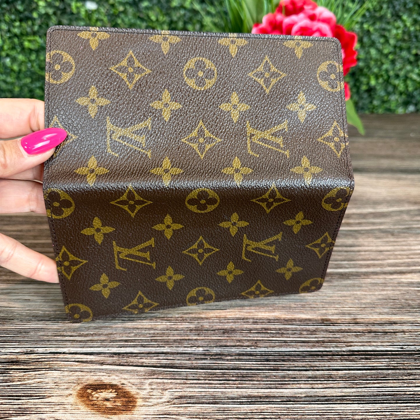 Louis Vuitton Checkbook Cover