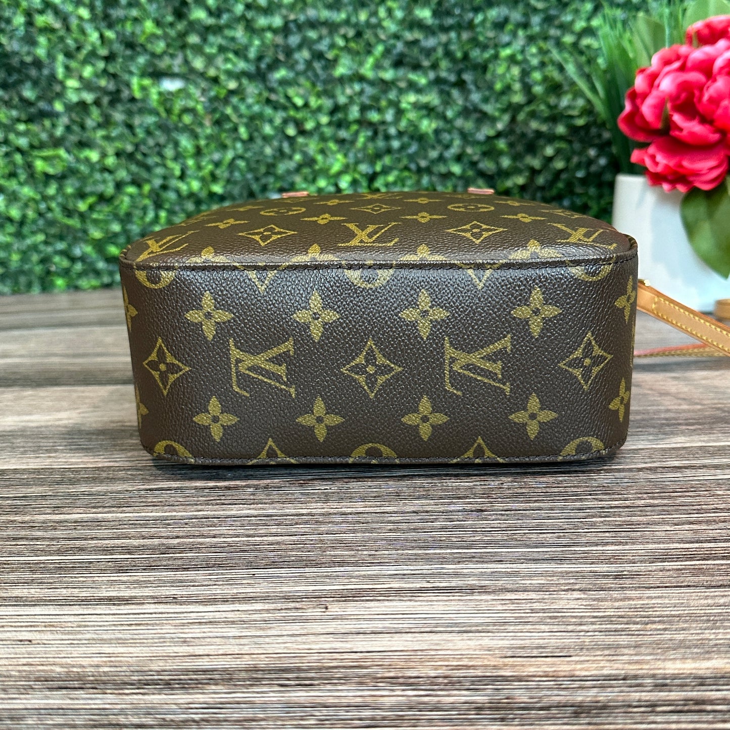 Louis Vuitton Spontini