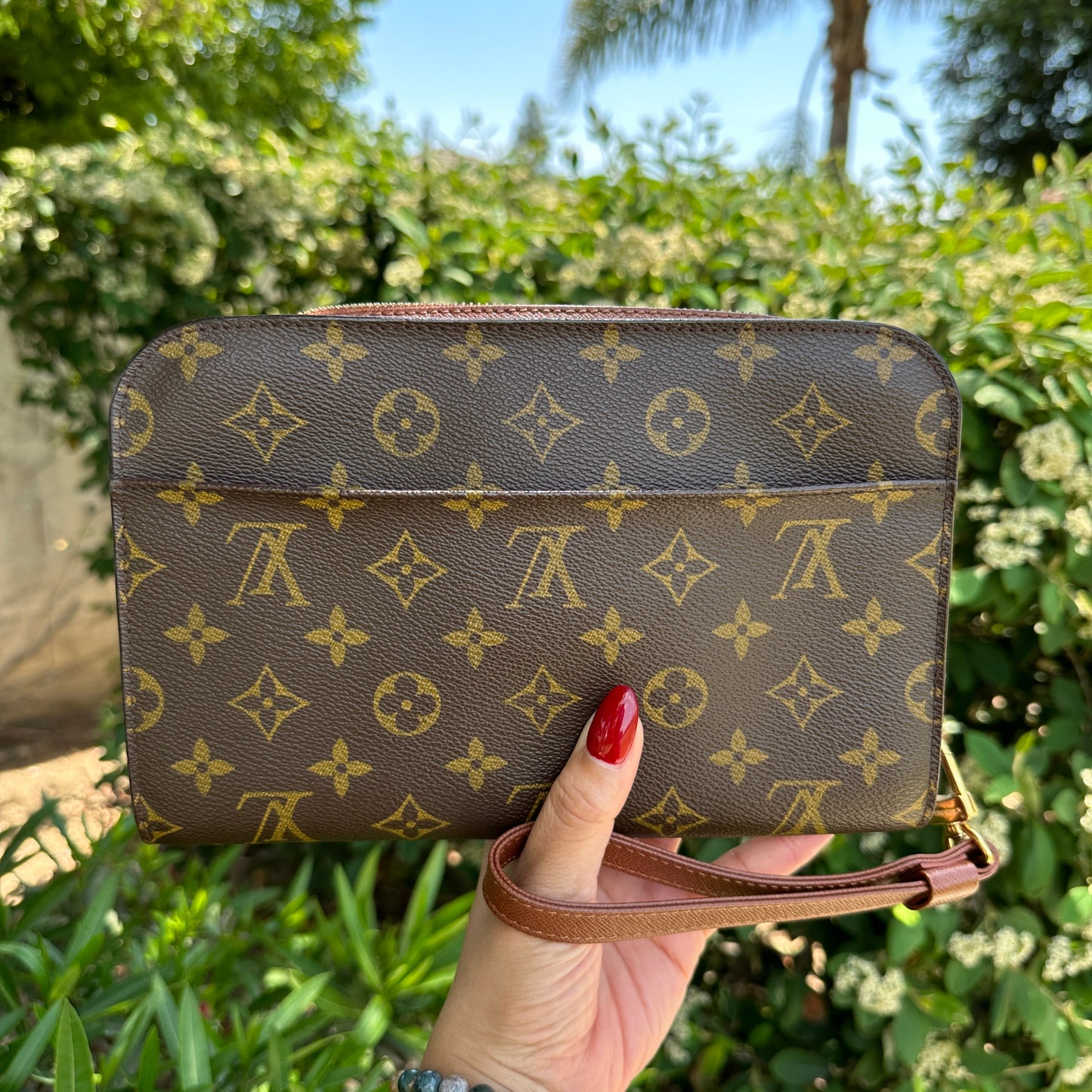 Louis Vuitton Pochette Orsay Clutch Monogram Canvas