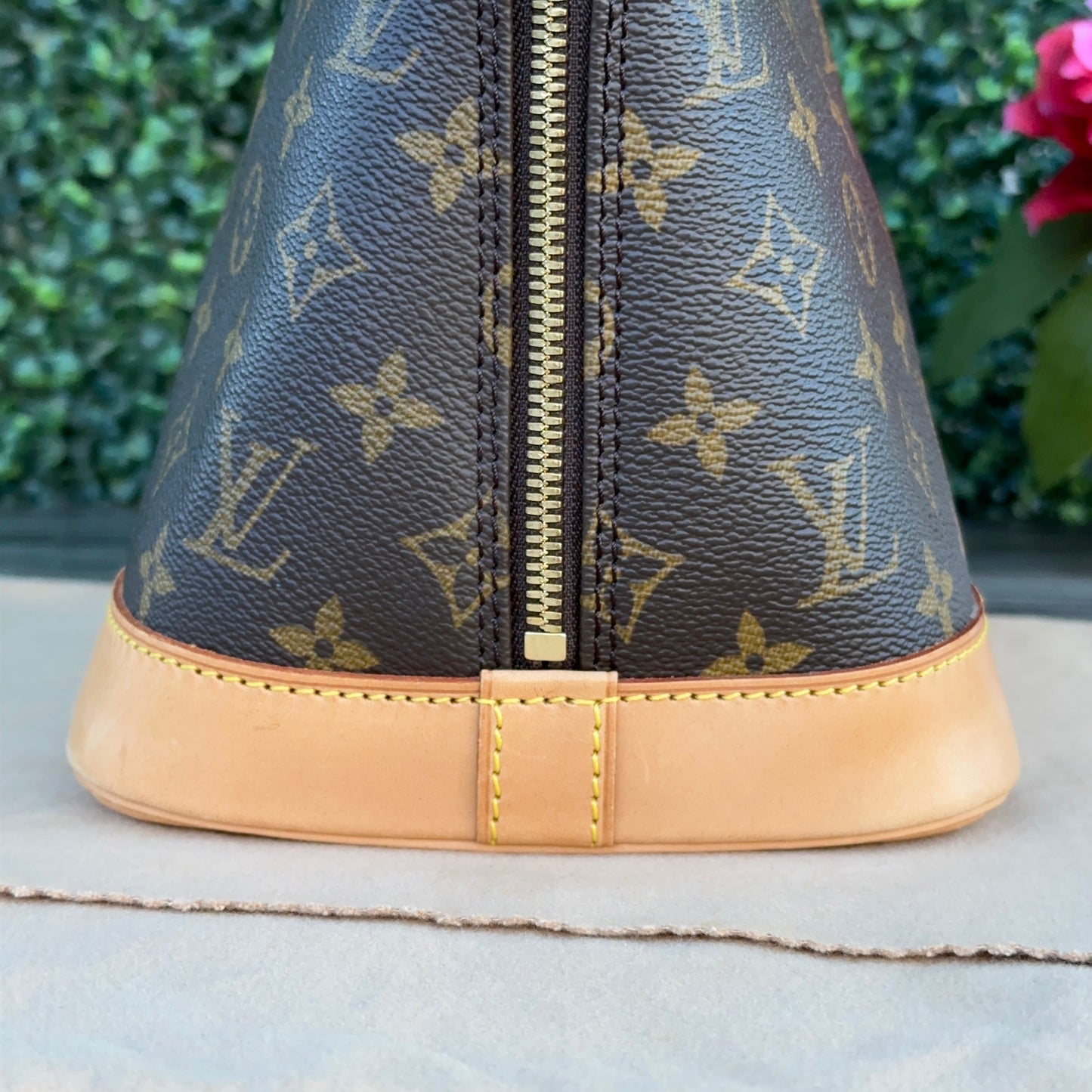 Louis Vuitton Alma PM Monogram