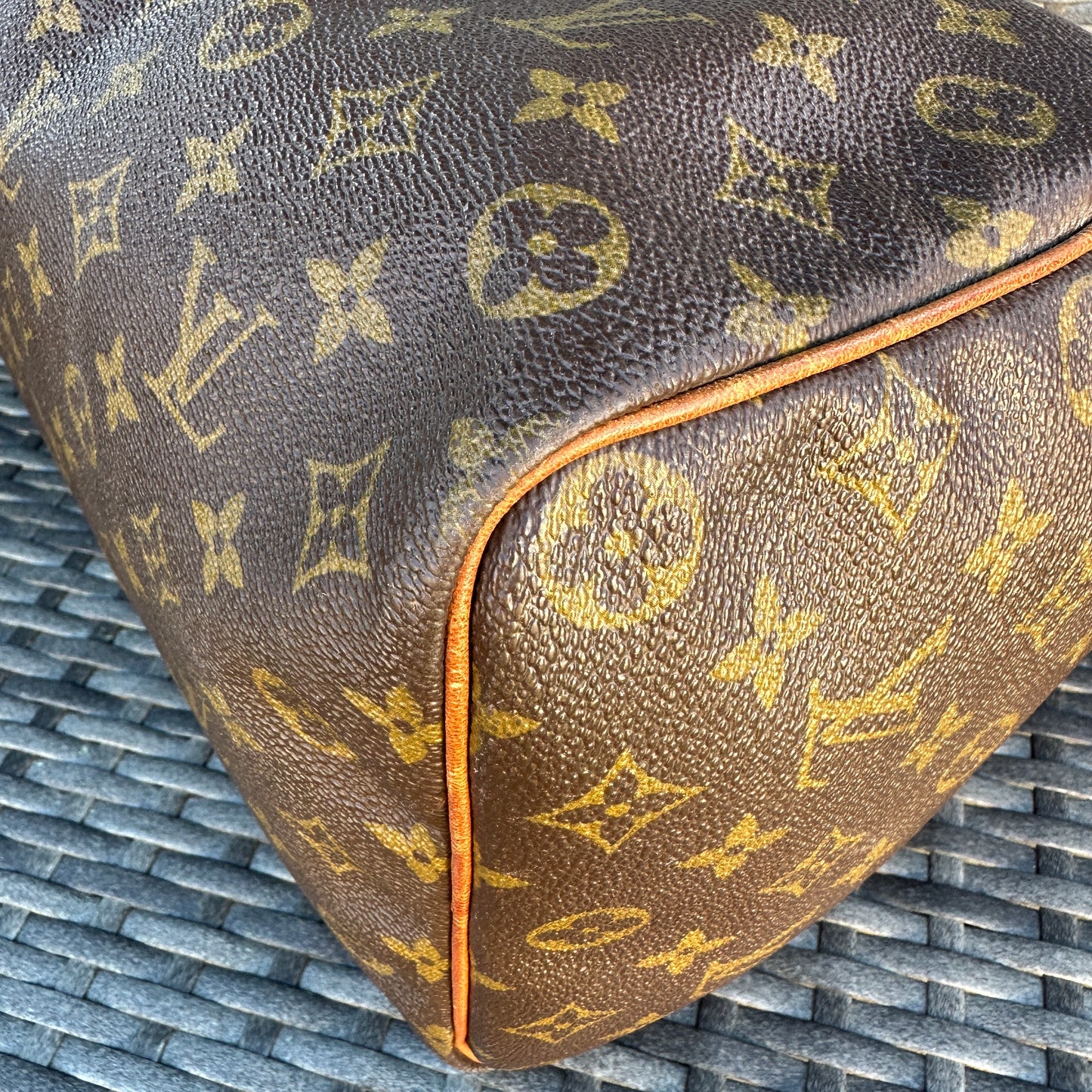 Louis Vuitton Speedy 35 Monogram