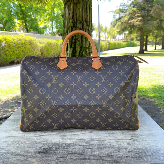 LOUIS VUITTON Speedy 40 Monogram