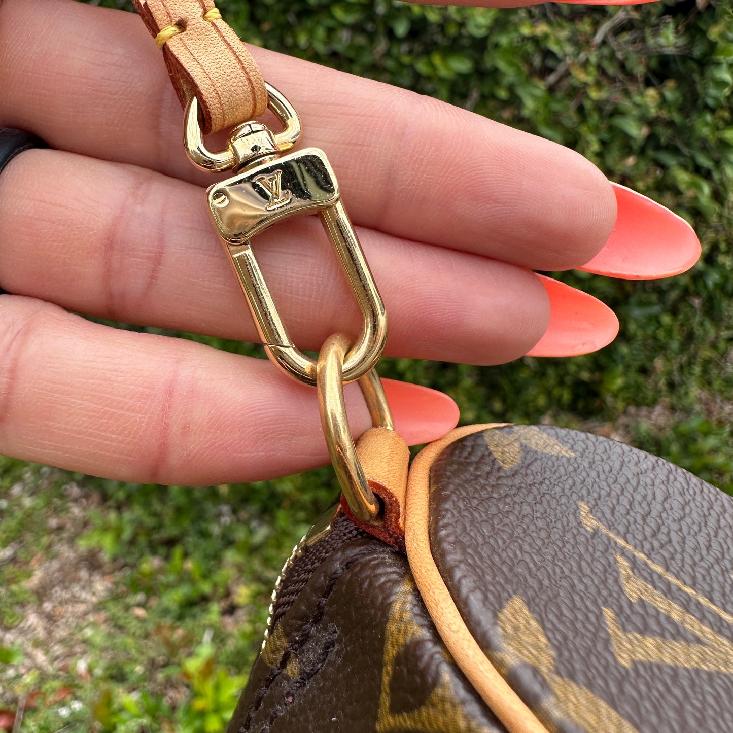 LOUIS VUITTON Mini Papillon Monogram