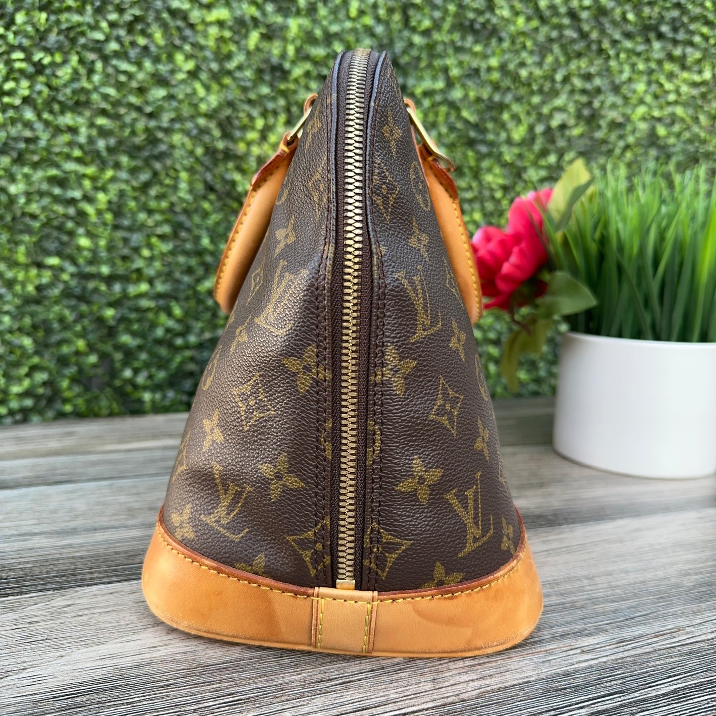 Louis Vuitton Alma PM