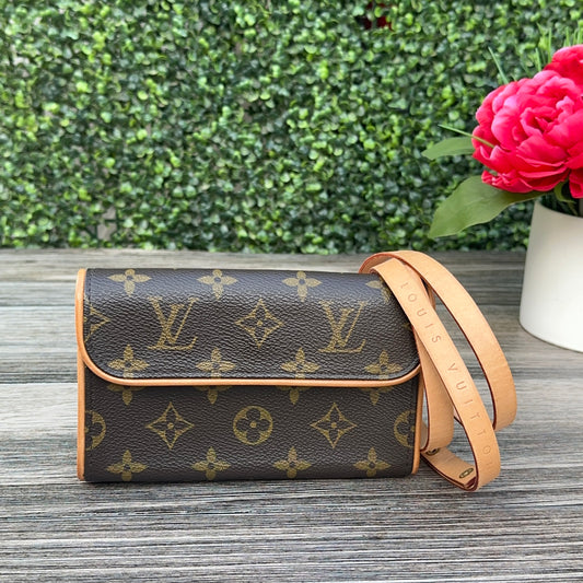 Louis Vuitton Pochette Florentine