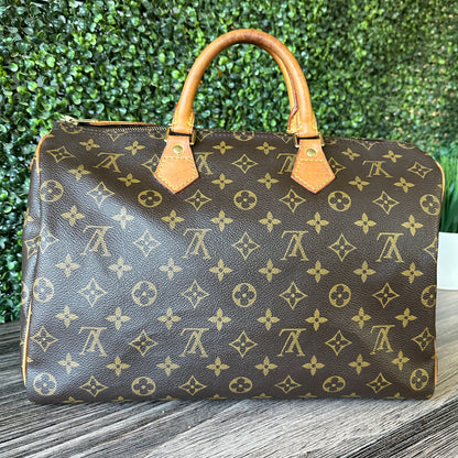 LOUIS VUITTON Speedy 30 Monogram Canvas