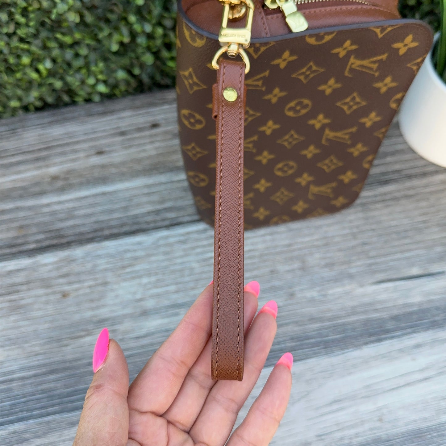 Louis Vuitton Pochette Orsay Clutch