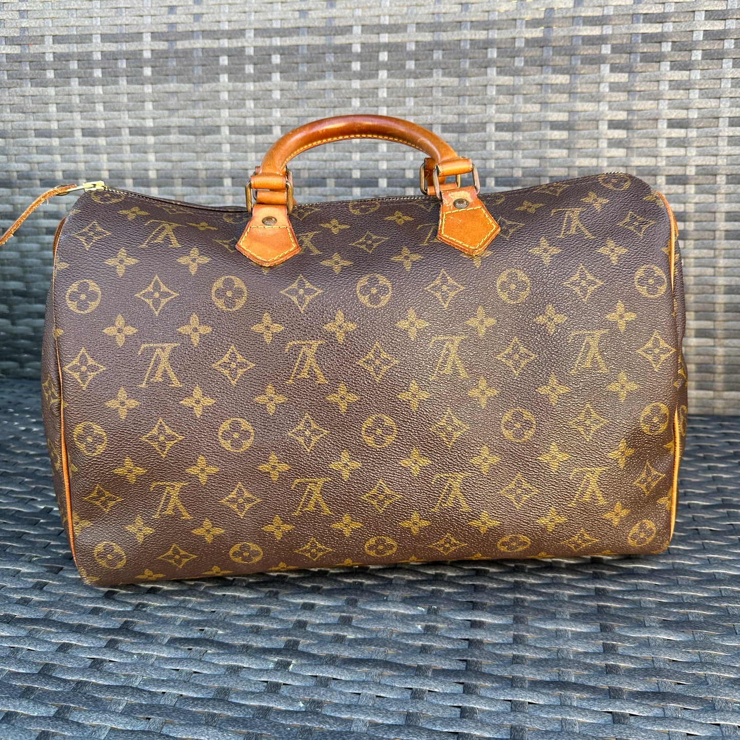 Louis Vuitton Speedy 35 Monogram